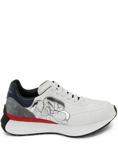Alexander Mcqueen Gomma Embroidered-detail Sneakers In White