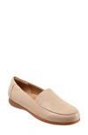 Trotters Deanna Flat In Nude