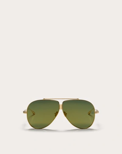 Valentino Garavani Valentino Xvi - Pilot Titanium Stud Frame Unisex Gold/gradient Green 64