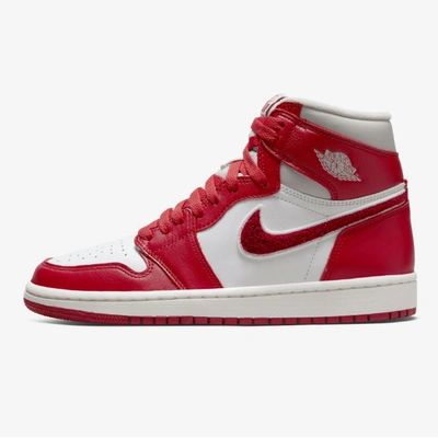 Pre-owned Jordan Nike Women's Air  Retro High Og Shoes Dj4891-061 'varsity Red'