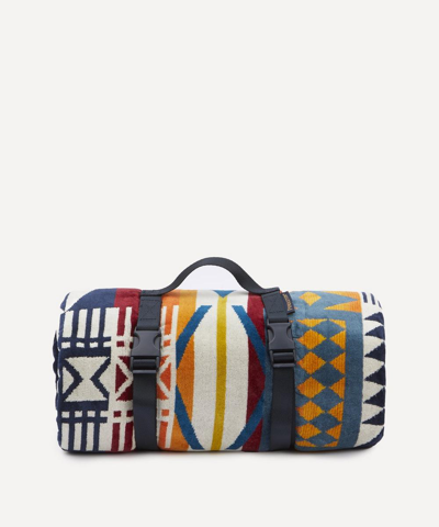 Pendleton Fire Legend Two-person Towel In Multicoloured