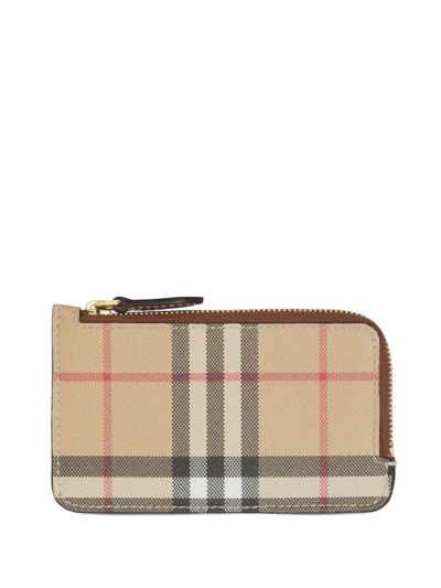 Burberry Vintage Check Zipped Card Case In Neutrals