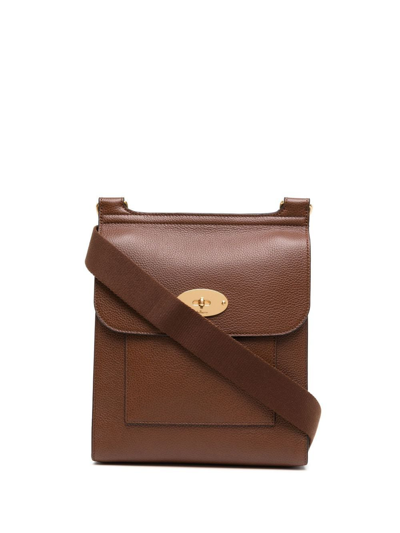 Mulberry Antony 皮质小号斜挎包 In Brown