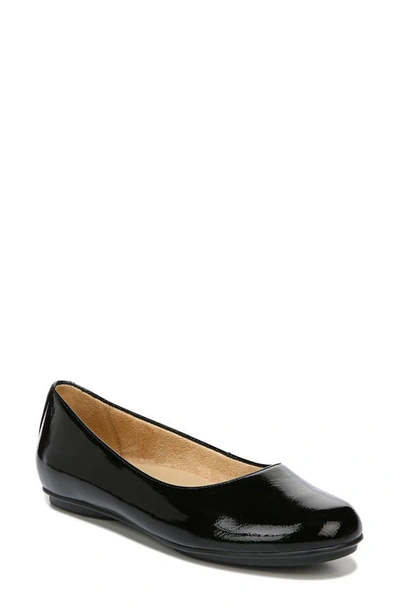 Naturalizer Women's Maxwell Round Toe Ballet Flats In Black Patent Leather