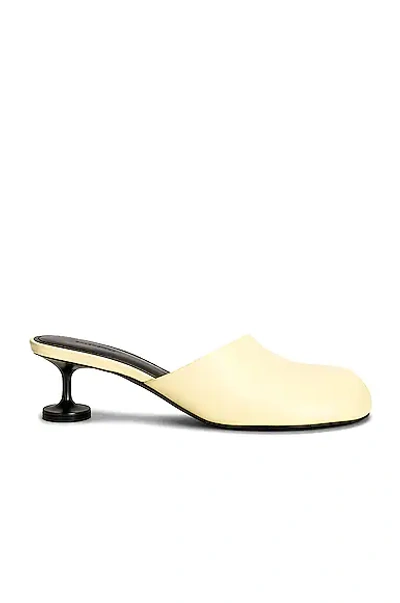Balenciaga Lady Leather Kitten-heel Mules In New Pale Yellow