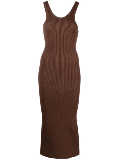 Totême Scoop-neck Knitted Dress In Braun