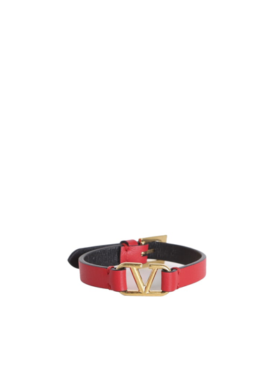 Valentino Garavani V Logo Leather Belt Bracelet In Rouge Pur/nero