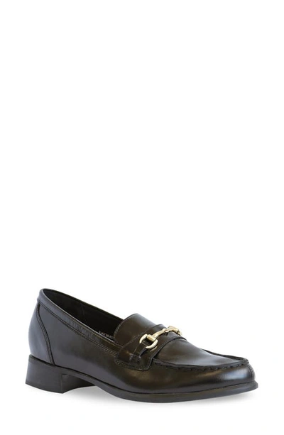 Munro Gryffin Leather Loafer In Black Glazed Calf Leather