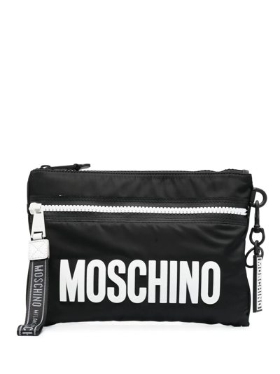 Moschino Logo Zipped Clutch In 黑色