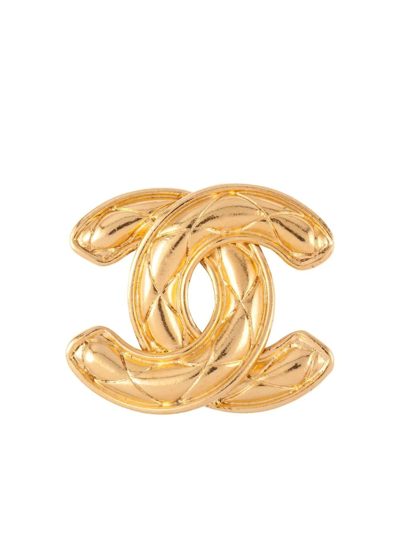 Pre-owned Chanel 1994 Diamond-embossed Cc Brooch In 金色