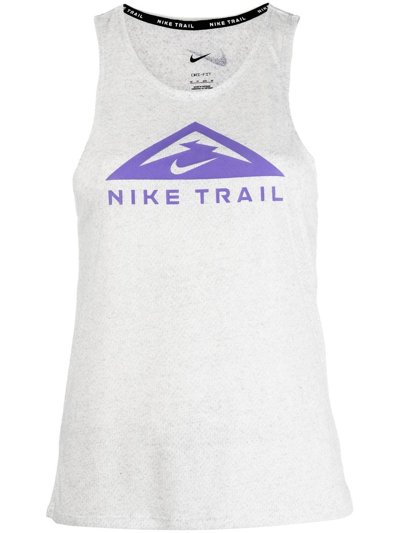 Nike Logo-print Vest In Grau