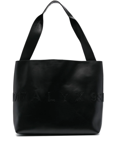 Alyx Leather Shoulder Bag In Schwarz