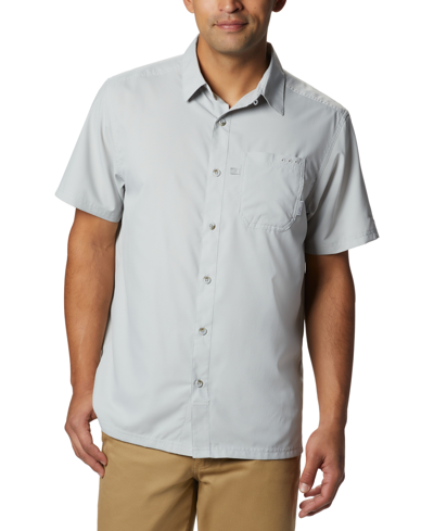 Columbia Men's Slack Tide Camp Shirt In Cool Gray
