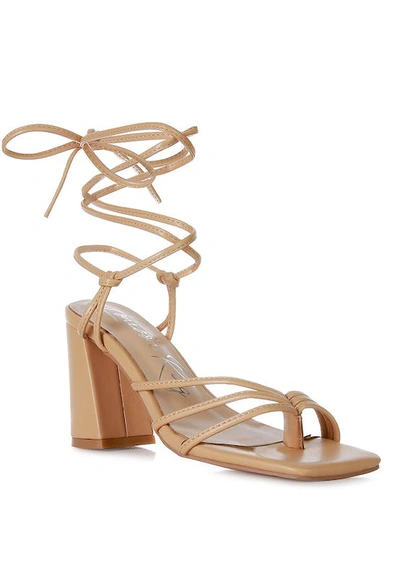 London Rag Piri Toe Ring Tie Up Block Sandals In Nude