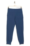 Z By Zella Steady 7/8 Pocket Joggers In Navy Denim