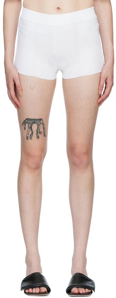 Jacquemus Off-white 'le Short Basgia' Shorts In Weiss
