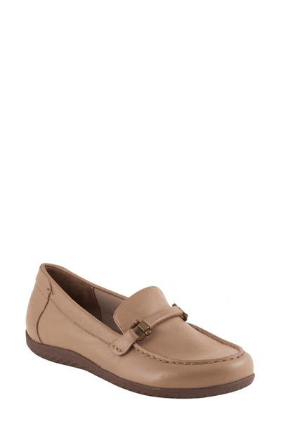 David Tate Castle Loafer In Taupe