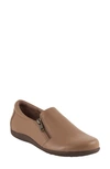 David Tate Bend Leather Flat In Taupe