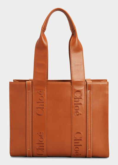 Chloé Woody Medium Tote Bag In Leather In Brown