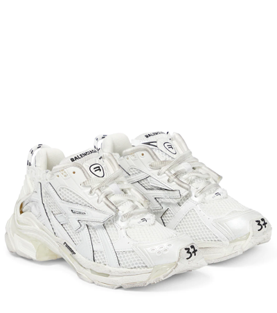 Balenciaga Runner Logo-embroidered Sneakers In Grey Silver Metallic
