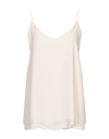 Soallure Tops In White