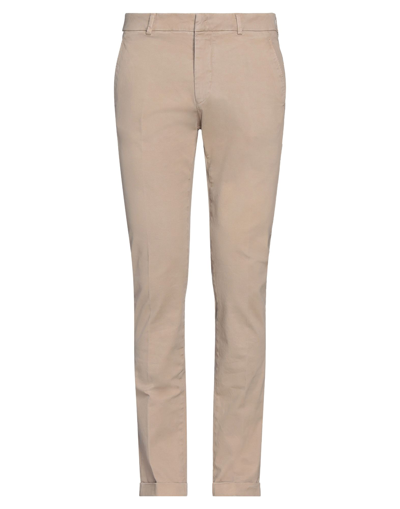 Mason's Pants In Sand