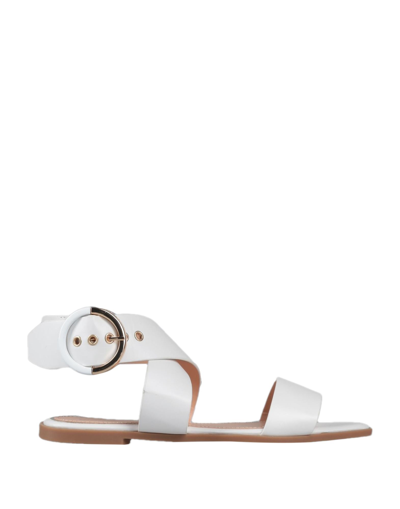 Geneve Sandals In White