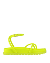 CHIARA FERRAGNI CHIARA FERRAGNI WOMAN THONG SANDAL YELLOW SIZE 8 RUBBER