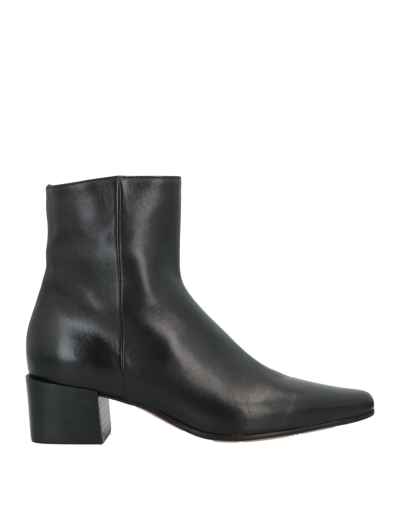 Pomme D'or Ankle Boots In Black