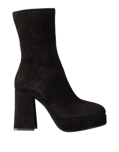 Bianca Di Ankle Boots In Black