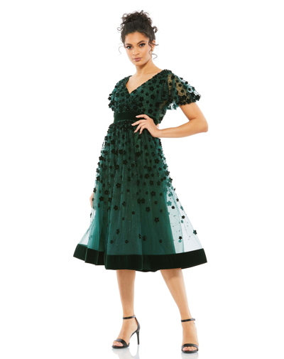 Mac Duggal Embellished Butterfly Sleeve Velvet Hem Midi Dress In Emerald Green