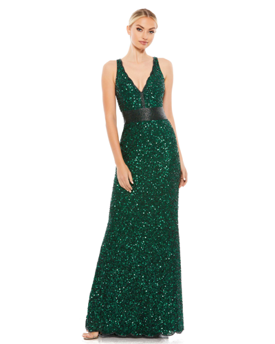 Mac Duggal Scalloped Neckline Sequined Evening Gown In Forest Green