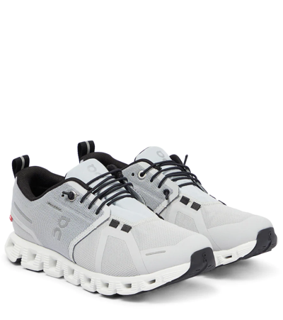 On Running Cloud 5 Waterproof Sneakers In White