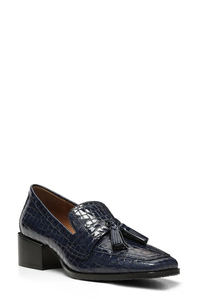 Donald Pliner Avi Loafer Pump In Navy