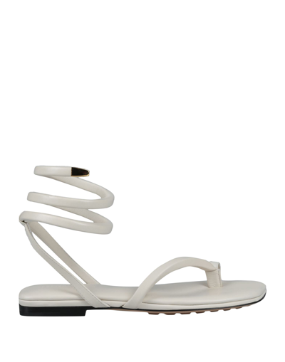 Bottega Veneta Toe Strap Sandals In White