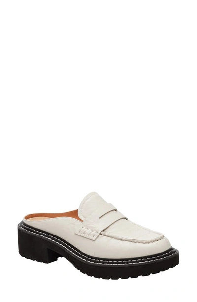 Lisa Vicky Pace Loafer Mule In Winter White