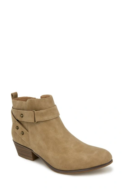 Unionbay Tilly Short Boot In Taupe Nubuck