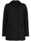 Woolrich Hooded Padded Jacket In Schwarz