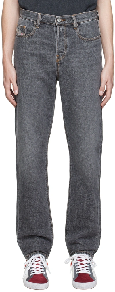 Diesel 2020 D-viker 09b84 Straight-leg Jeans In Grey,black
