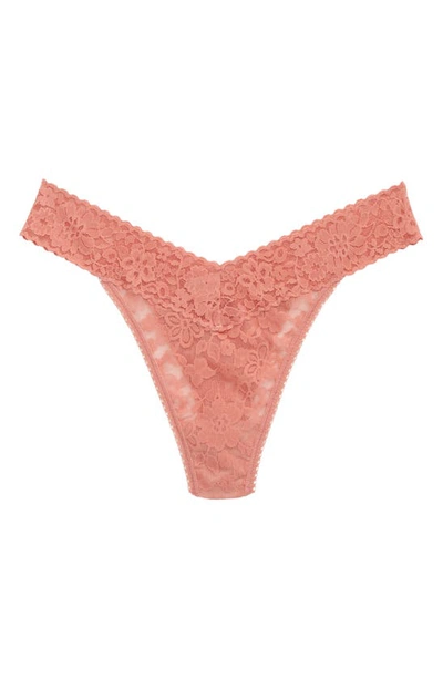 Hanky Panky Daily Lace Original Rise Thong In Antique Rose Pink