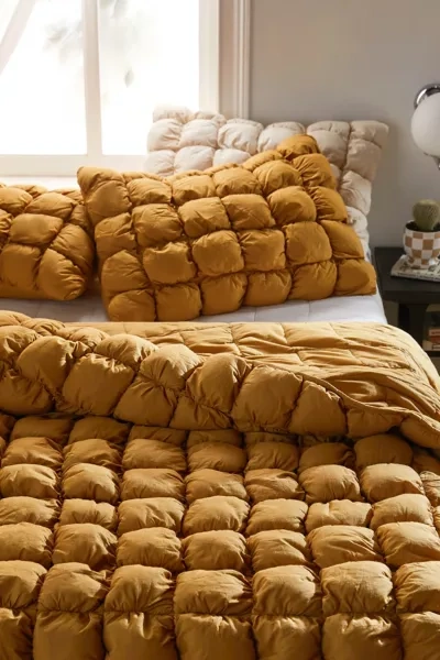 Urban Outfitters Marshmallow Puff Comforter