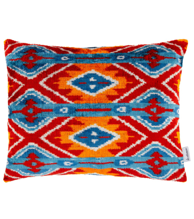 Les-ottomans Patterned Silk Cushion In Mul