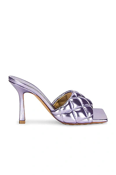 Bottega Veneta Padded Reflection Matelasse Sandals In Pink