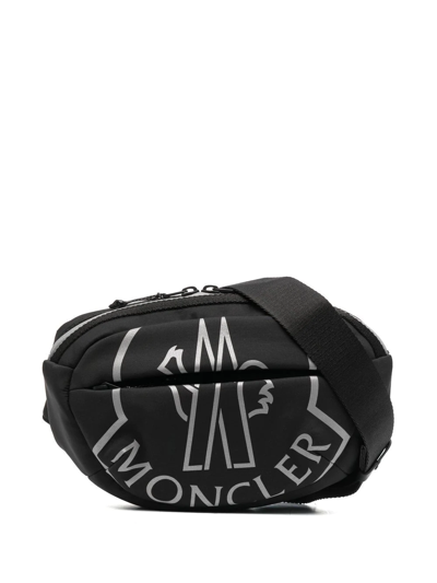 Moncler Logo-print Belt Bag In Schwarz