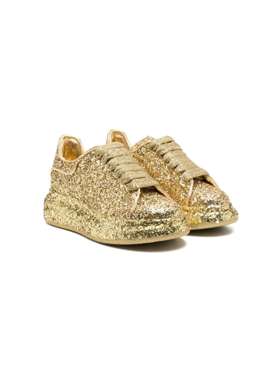 Alexander Mcqueen Oversized Glitter-detail Sneakers In Gold