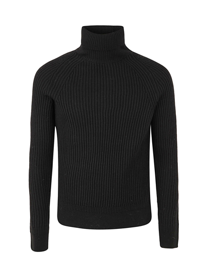 Monies Basic Turtleneck In Black