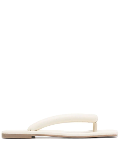 Staud Rio Leather Thong Sandals In Cream