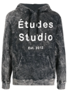 ETUDES STUDIO KLEIN LOGO-PRINT BLEACHED HOODIE