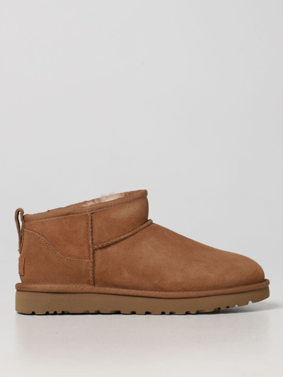 Ugg Australia Boots In Gold
