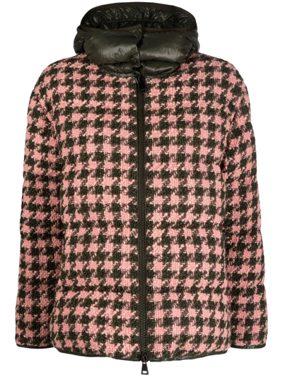 Moncler Houndstooth Hooded Puffer Jacket In Neutral